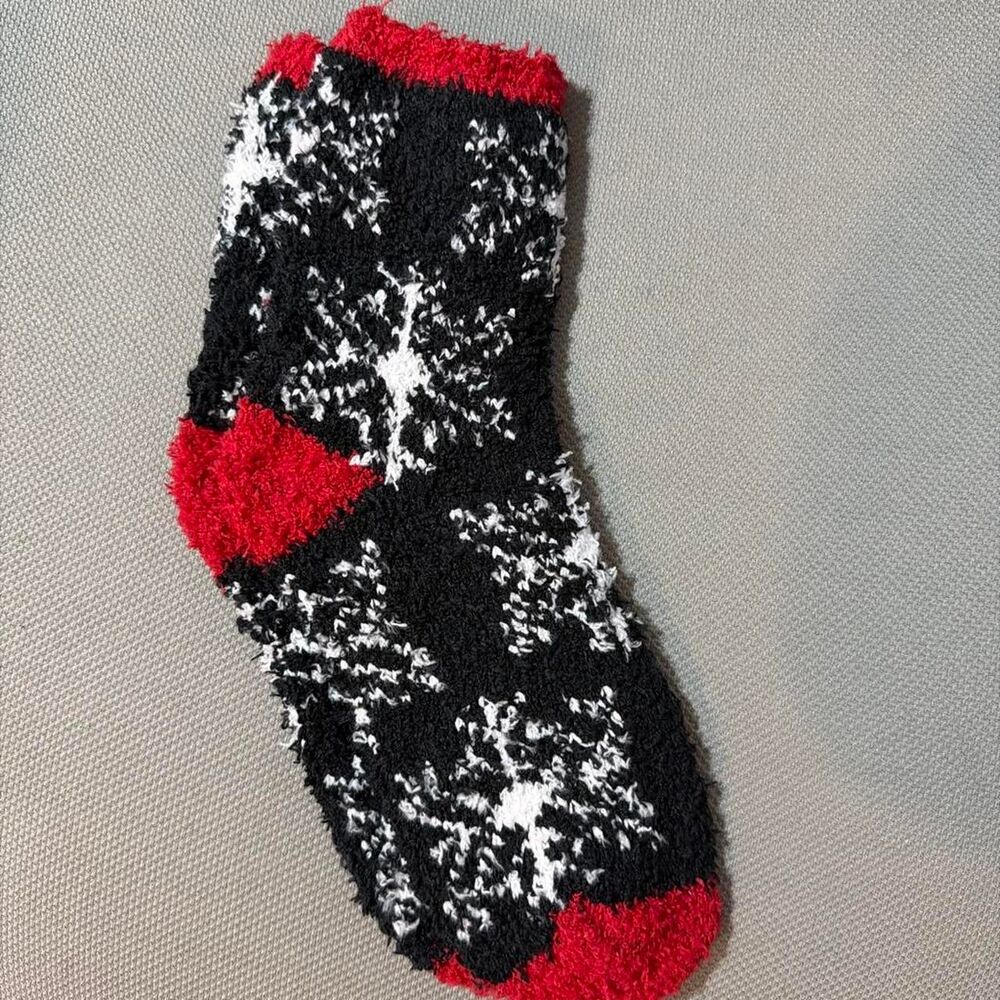 Women's Fuzzy Socks snowflakes -New